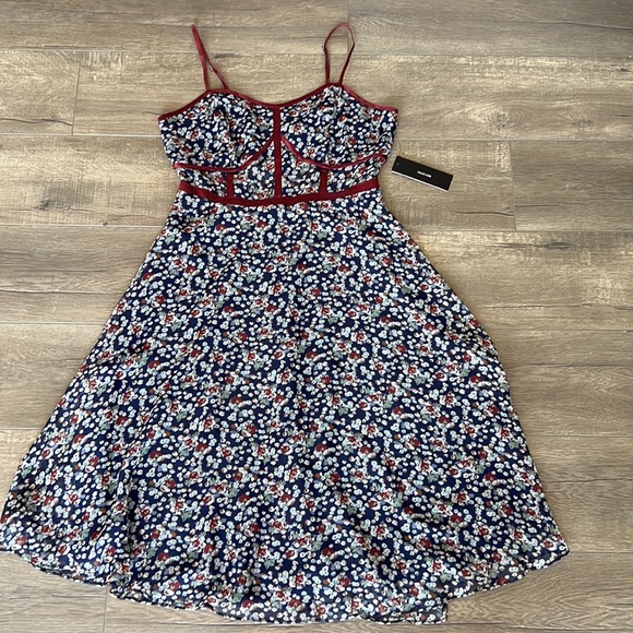 NWT Lulu’s Coralynn Floral Midi Dress Corset Bustier Strappy Size Small - Picture 12 of 14